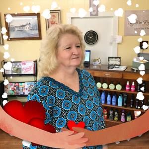 Meet your Posher, Deborah